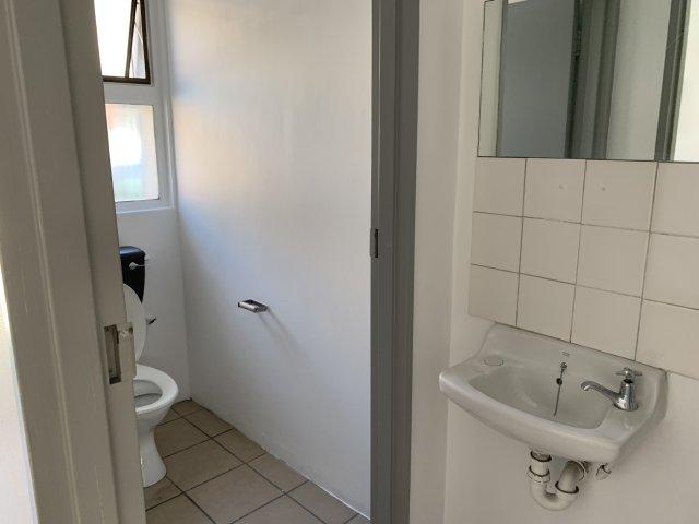 To Let Commercial Property for Rent in Montague Gardens Western Cape